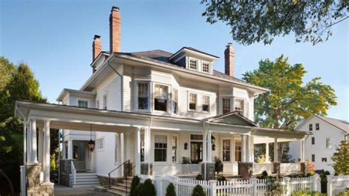 Chevy Chase House: Discover the Iconic Residence with Modern Luxury